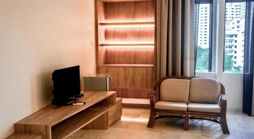 Stallions Suites Penang Jelutong Eksteriør bilde