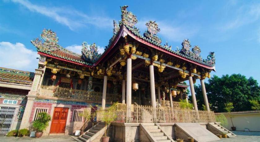 Stallions Suites Penang Jelutong Eksteriør bilde
